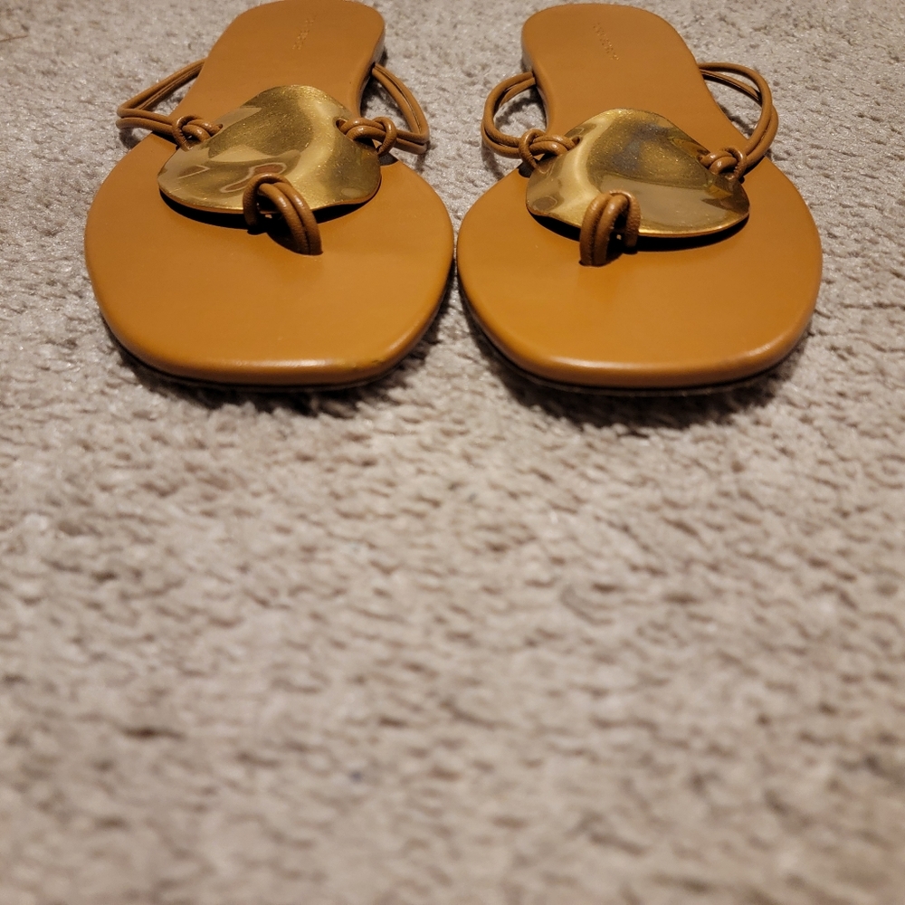 Tory Burch Patos Thong Sandal Caramel Corn Gold Size 9.5 - Picture 8 of 10